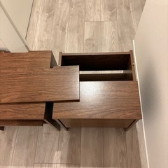 ナイトテーブル、サイドテーブル2個セットの画像