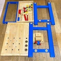 【大工さん玩具】木製の組み立て式知育玩具、工具付き。の画像