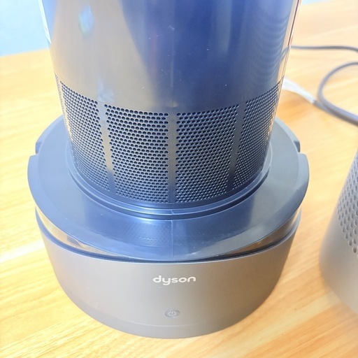 【終了】Dyson(ダイソン) Pure Hot + Cool 空気清浄機能付ファンヒーター (アイアン/シルバー HP00ISN)