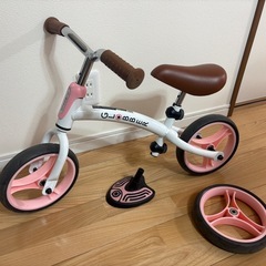 キックバイクの画像