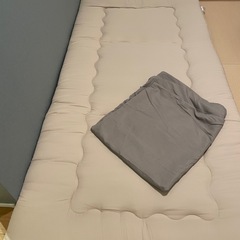 【お取引中】グレー来客用布団セットの画像