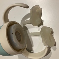 【ほぼ新品】リッチェル トライ ステップアップマグセットプレミアムSD 300mL 保冷 マグ ベビー コップマグ ストローマグの画像