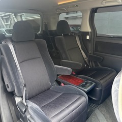 トヨタ ヴェルファイア の画像