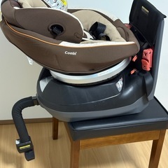 チャイルドシート　コンビ　クルムーブの画像