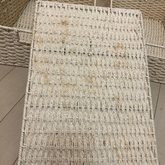 バスケット　蓋付き　の画像