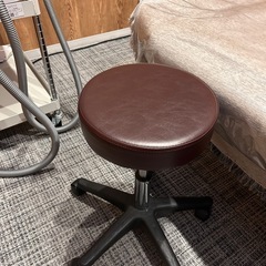 マッサージ等用エステベッドの画像