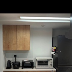 新品　未使用　キッチン吊り戸棚
の画像