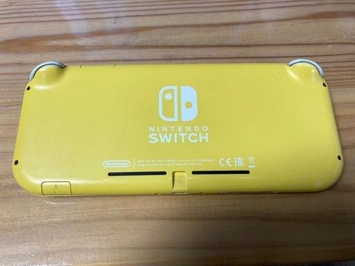 Switch lite イエロー（中古）⭐️ケース付き！）