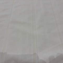 カーテンの画像