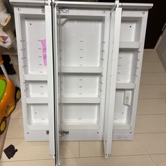 TOTO 洗面台　三面鏡750の画像