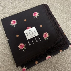 新品未使用♡ELLEのハンカチです☺️の画像