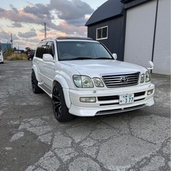 285/45/22ヨコハマスタッドレスバリ目付きジャレット
の画像