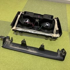 R31 スカイライン テールランプの画像