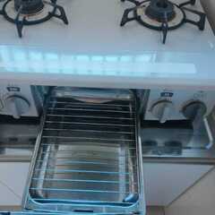 リンナイ製 2口ガスコンロ（グリル付き／LPガス用）の画像