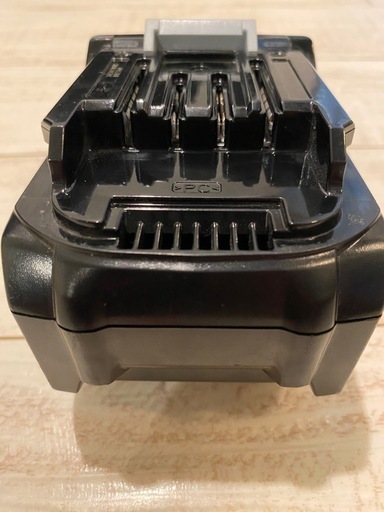マキタ　バッテリー　４０V  2.0Ah