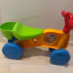 【お値下げしました】アンパンマン　三輪車の画像