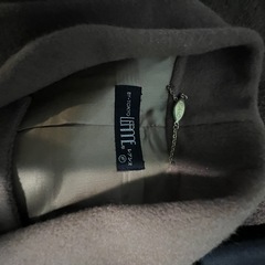 カシミア混ウール　キャメルコート　ミンクの飾りの画像