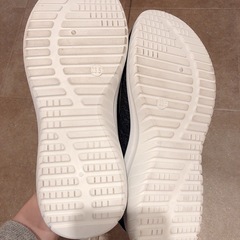 【お話し中】④未使用ジム用スリッポンシューズの画像