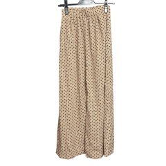 レディース archives ベージュ 花柄スカートの画像