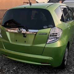 ホンダ　フィットハイブリッド　希少なサンルーフ　スマートセレクションの画像