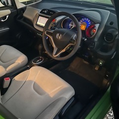 ホンダ　フィットハイブリッド　希少なサンルーフ　スマートセレクションの画像