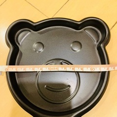 クマのフライパンの画像