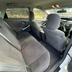 トヨタ　プリウス　S ハイブリッド　ZVW30 ローダウンの画像