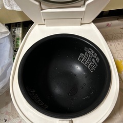 ジャンク 炊飯器 アイリスオーヤマ5合炊きの画像