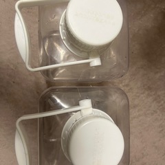 ライフの純水ボトル4L  2本の画像