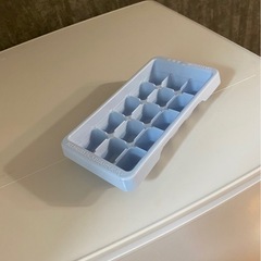 ✨2022年製✨格安の三菱冷蔵庫【MR-P17G-W】の画像