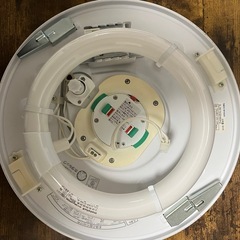 NECシーリングライト30ワット型08年製（故障！）、未使用の30ワット型蛍光灯ホタルクスつきの画像