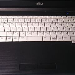 FUJITSU LIFEBOOK A749/A　Core i5-8365U 1.60GHz SSD128GB メモリ8GBの画像