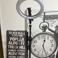 LUXSURE リングライト 撮影用ライト スマホ 三脚 ライト 俯瞰撮影 スマホスタンド ライト付きの画像