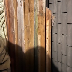 早い勝ち　木材　12本ぐらい　ラティスの画像