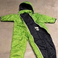 ジャンプスーツ　雪遊び用の画像