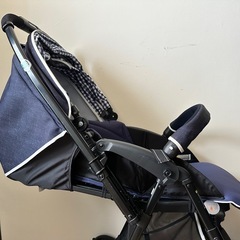 【良品】トイザらス i ベビーハイシートライト ネイビーの画像