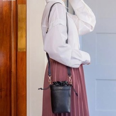 Bleu Bleuetのショルダーバッグです☺️の画像