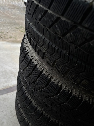 値下げします❕スタッドレスタイヤ