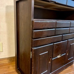 天然木　小物入れ多数　チェスト　かなり便利　の画像