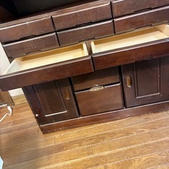 天然木　小物入れ多数　チェスト　かなり便利　の画像