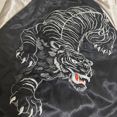 110 男の子　スカジャンの画像