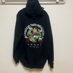 パーカーの画像