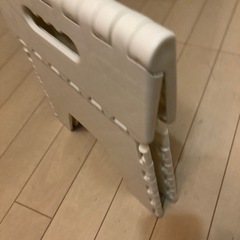 折りたたみ踏み台の画像