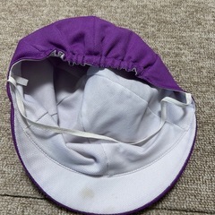 カラー帽子の画像