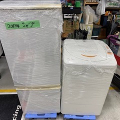 2013年　冷蔵庫、洗濯機　
の画像