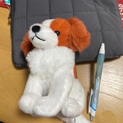 犬のぬいぐるみの画像