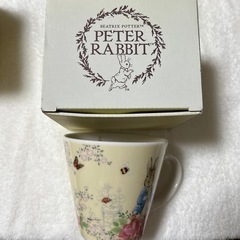 【未使用美品】ピーターラビット　マグカップ　4つセットの画像