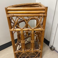 ほんとにレトロ！籐 傘立ての画像
