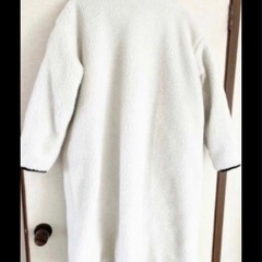 リバーシブルノーカラーボアコートの画像