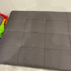 ソファーベッドの画像